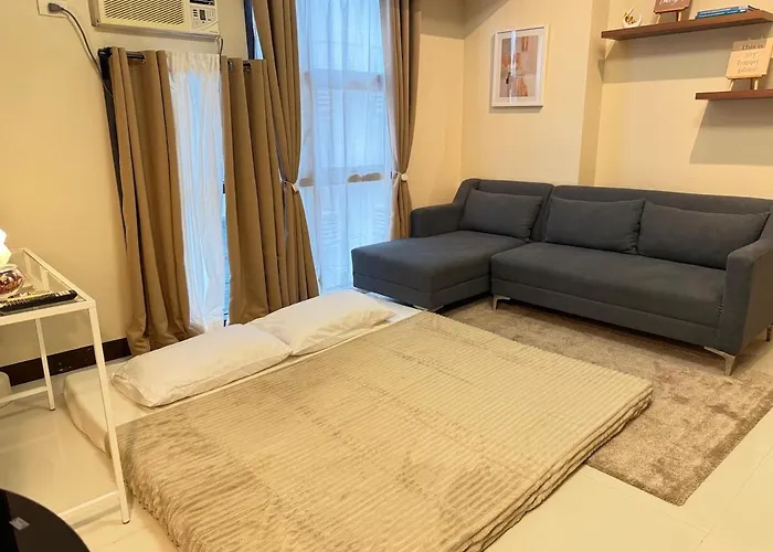 Panoramic Views 2br Family In Mckinley Bgc Apartment Manila