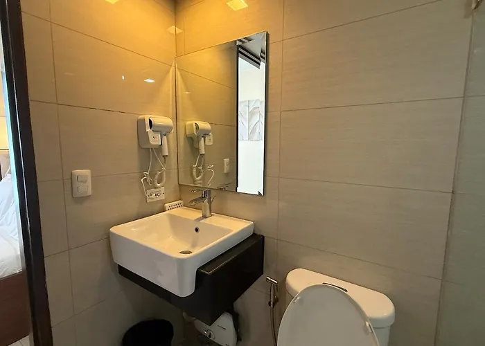 Panoramic Views 2br Family In Mckinley Bgc * Manila